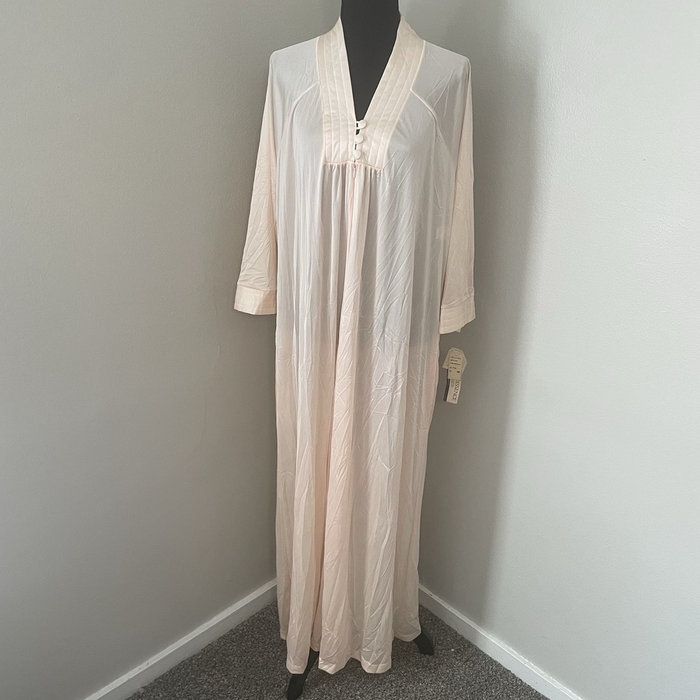 Vtg VASSARETTE Sz S Peach 1/2 Zip Satinessence Tricot Nylon Nightgown Maxi Long